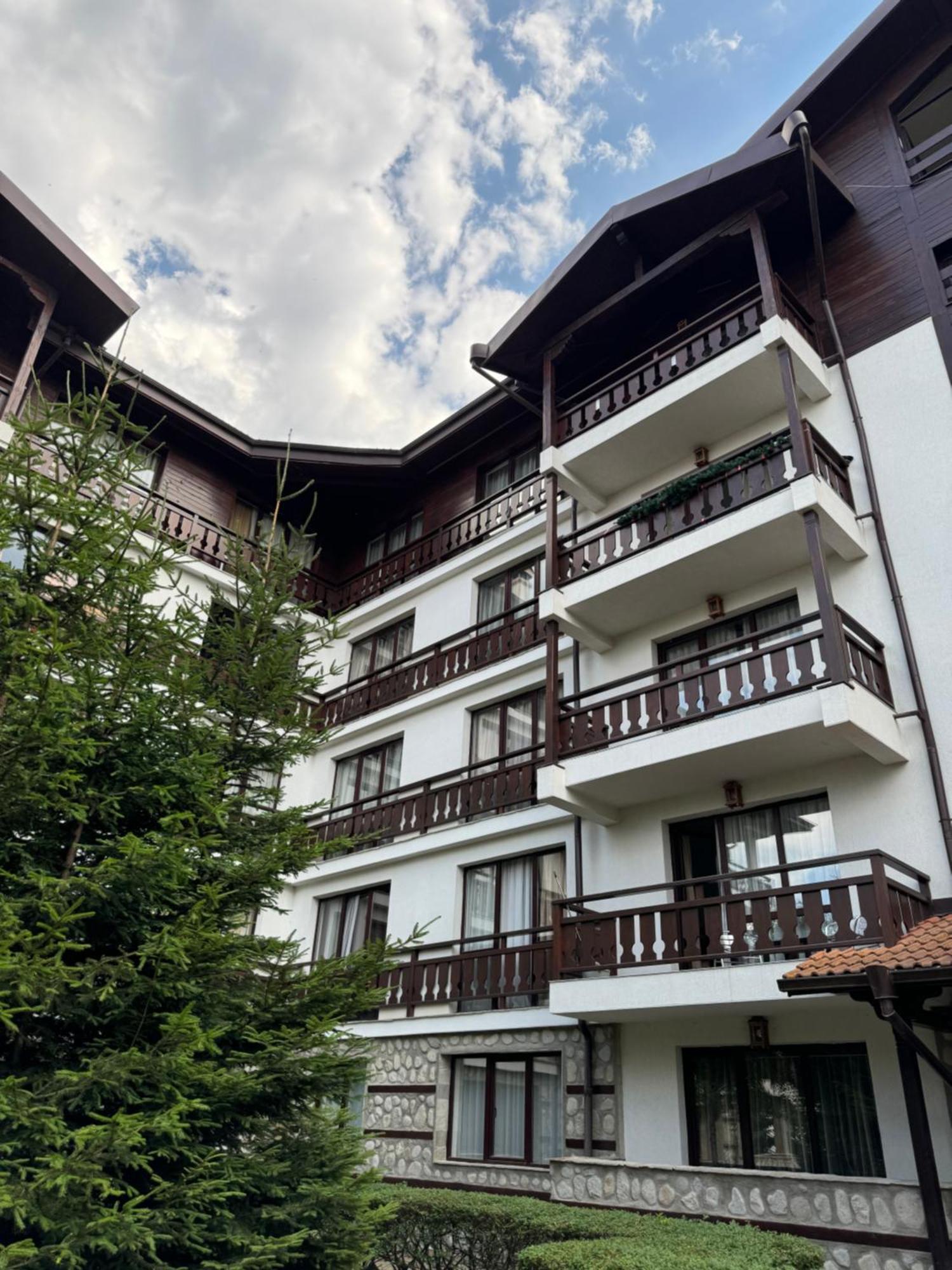 2-Bedroom, 2-Bathroom With Fireplace And Garden At Winslow Infinity Bansko Exterior photo
